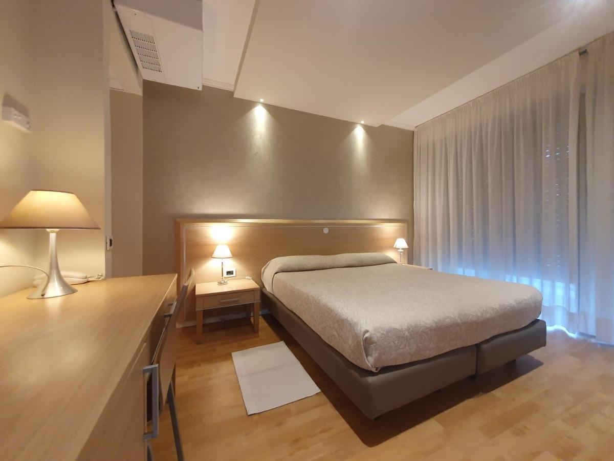Hotel Eurovil Garni Λινιάνο Σαμπιαντόρο Εξωτερικό φωτογραφία